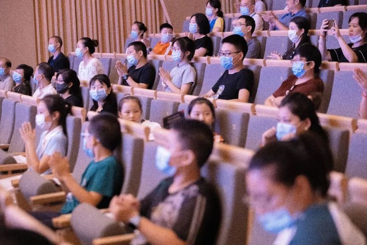 活动报道 | “科技助力，跨越时空”，小鹿纯子携手刘明康共享中日音乐盛宴