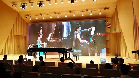 活动报道 | “科技助力，跨越时空”，小鹿纯子携手刘明康共享中日音乐盛宴